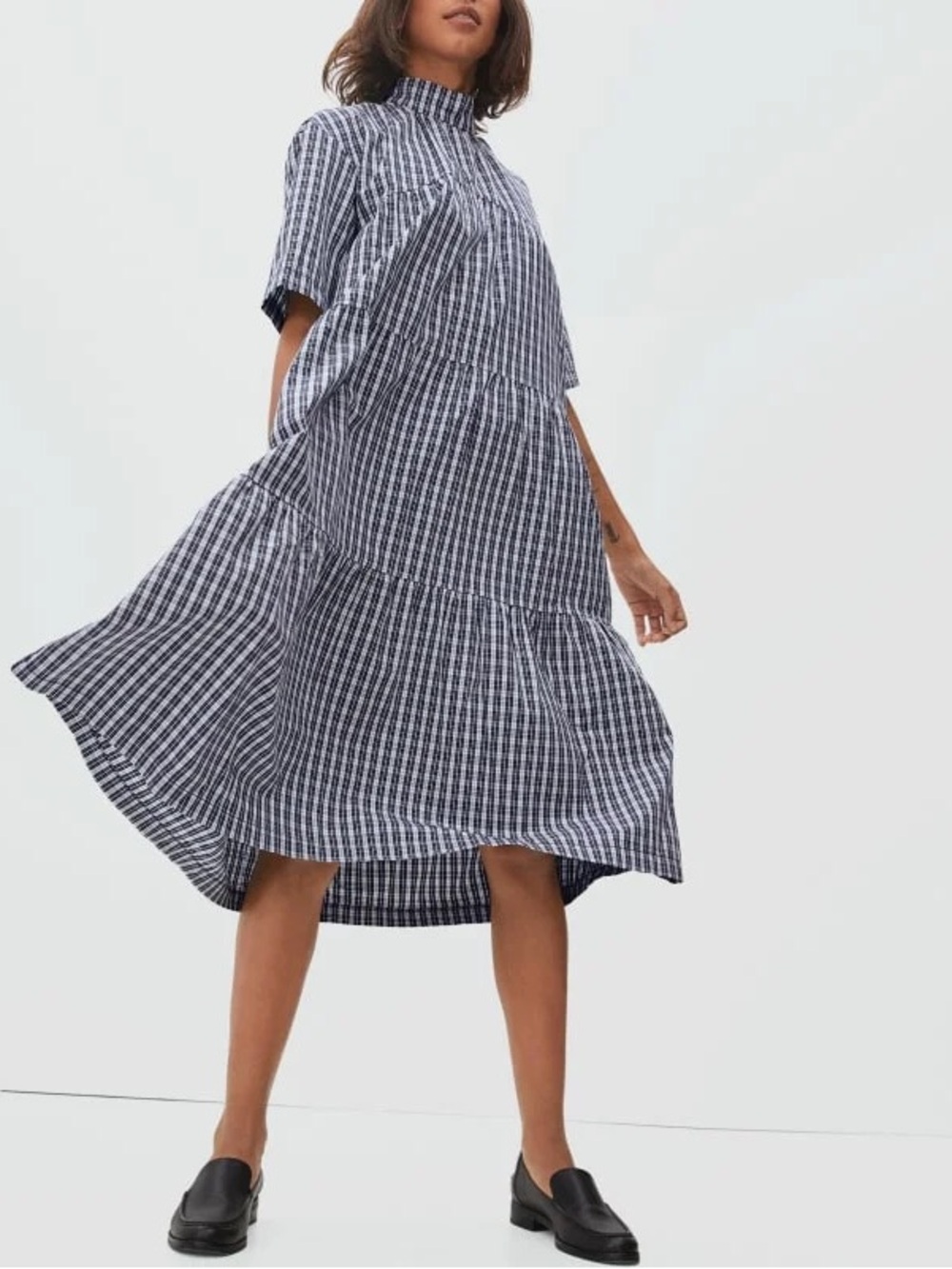 Everlane Tiered Mock Neck Midi Dress - Picture 2 of 6